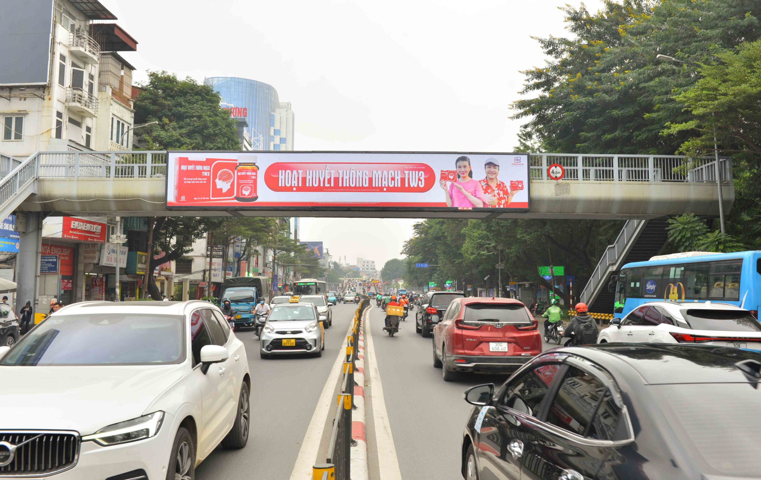 Ảnh xa hướng nhìn từ Tây Sơn đi Nguyễn Lương Bằng